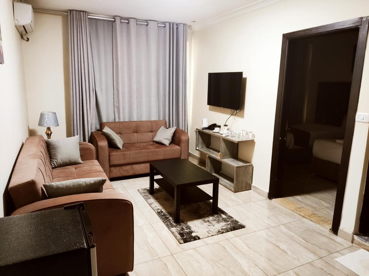 Golden Plaza Hotel Amman Eksteriør billede