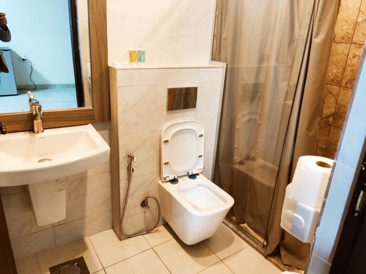 Golden Plaza Hotel Amman Eksteriør billede
