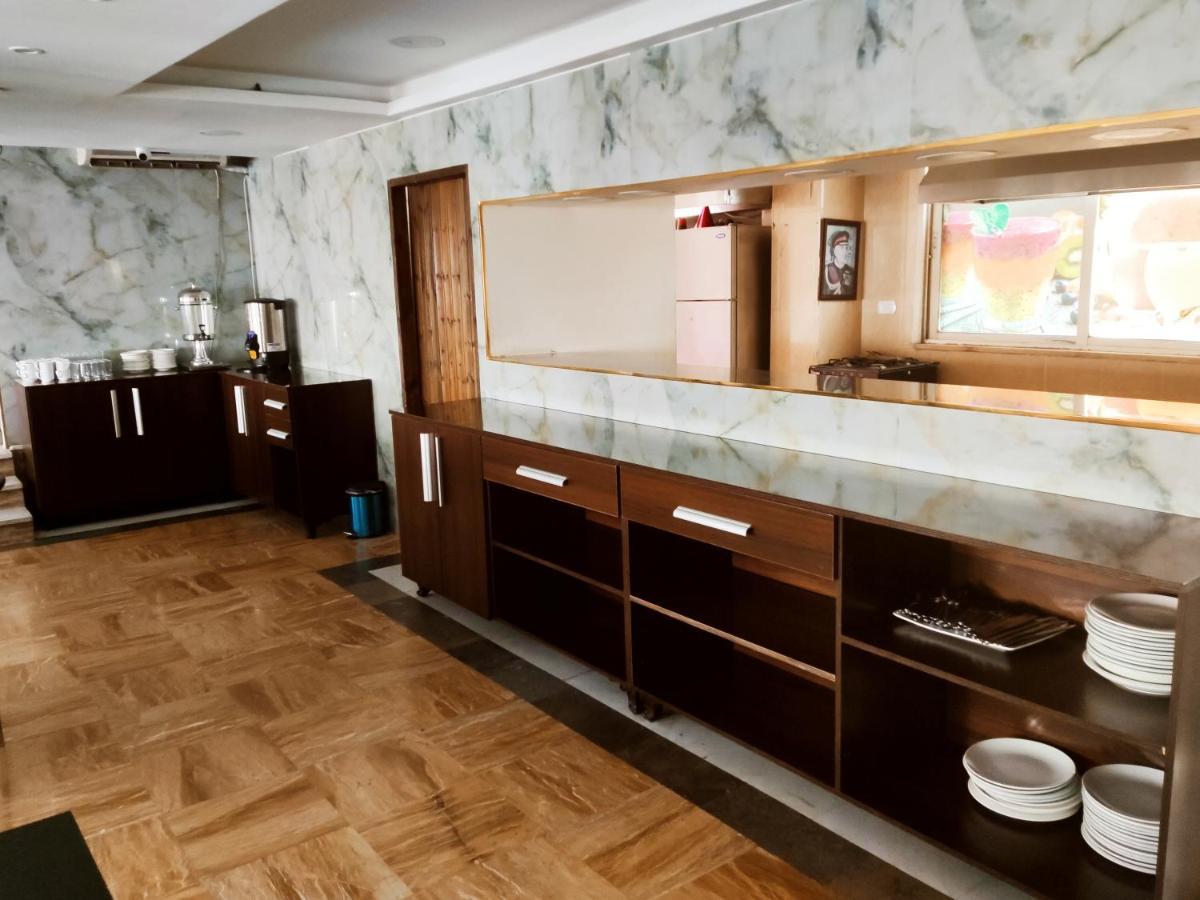 Golden Plaza Hotel Amman Eksteriør billede